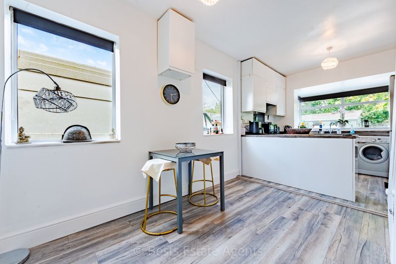 Sandy Lane Preston Brook